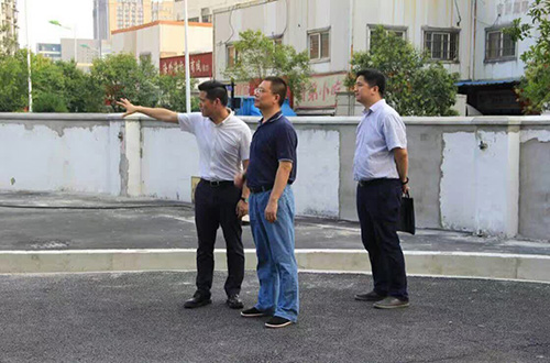 20160818拱墅區(qū)委常委、組織部李煒蒞臨杭州建華文創(chuàng)集團總部調(diào)研指導 (4).jpg