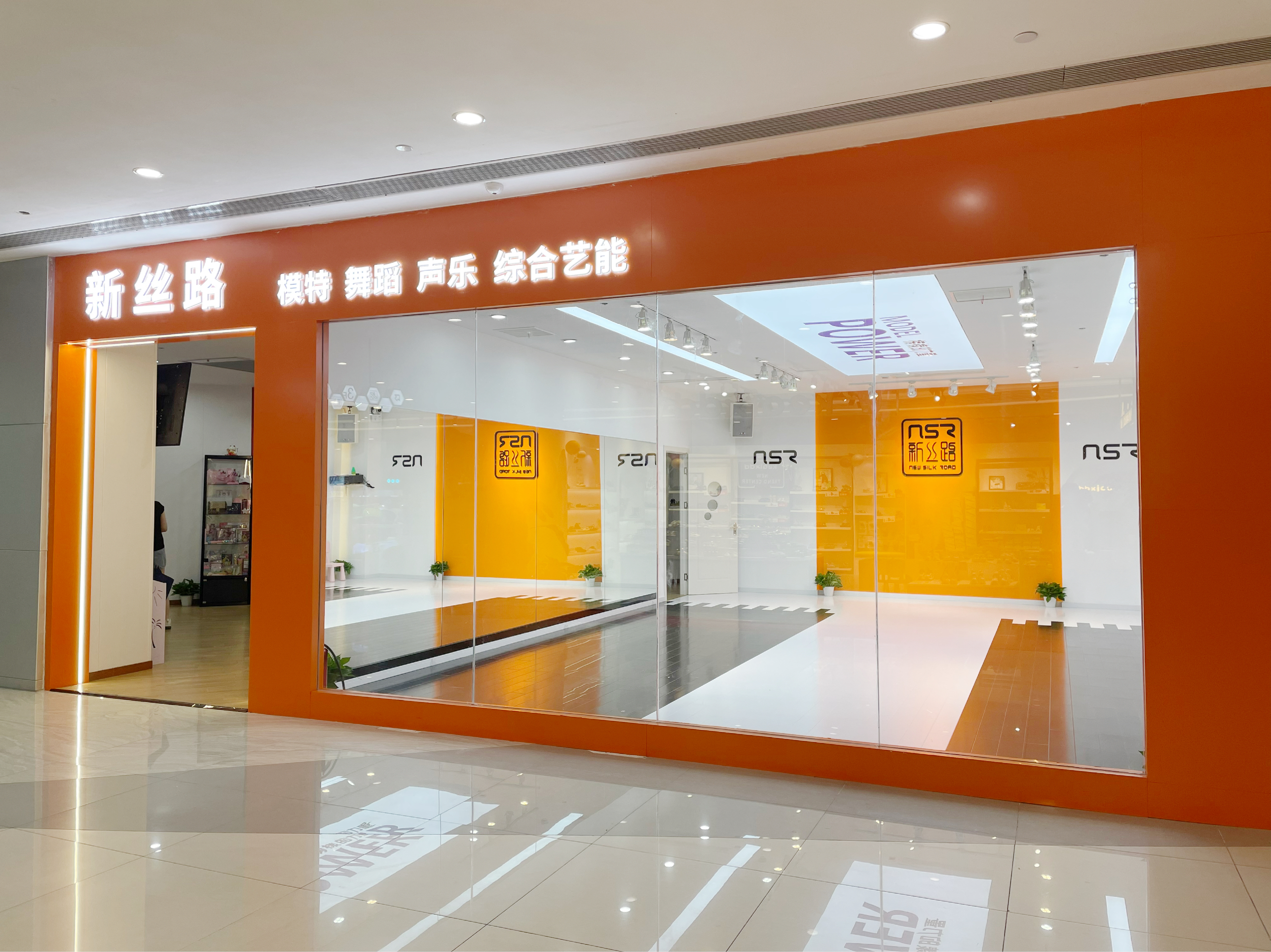 8776e82dd57df178c03f15a84baca2e.jpg 8776e82dd57df178c03f15a84baca2e.jpg